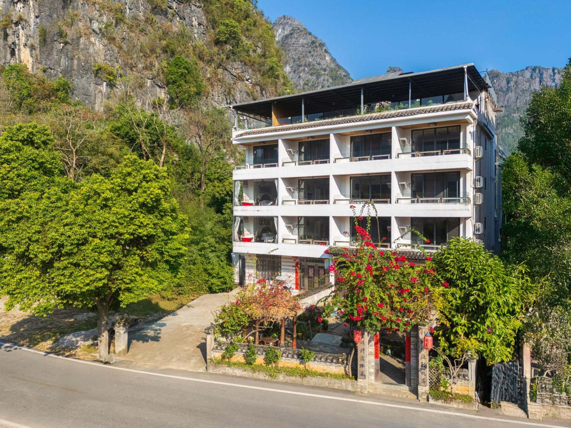 Leisure Courtyard Hotel Yangshuo-Free Shuttle Bus To Yangshuo Station Stay 2 Nights One Way Kültér fotó