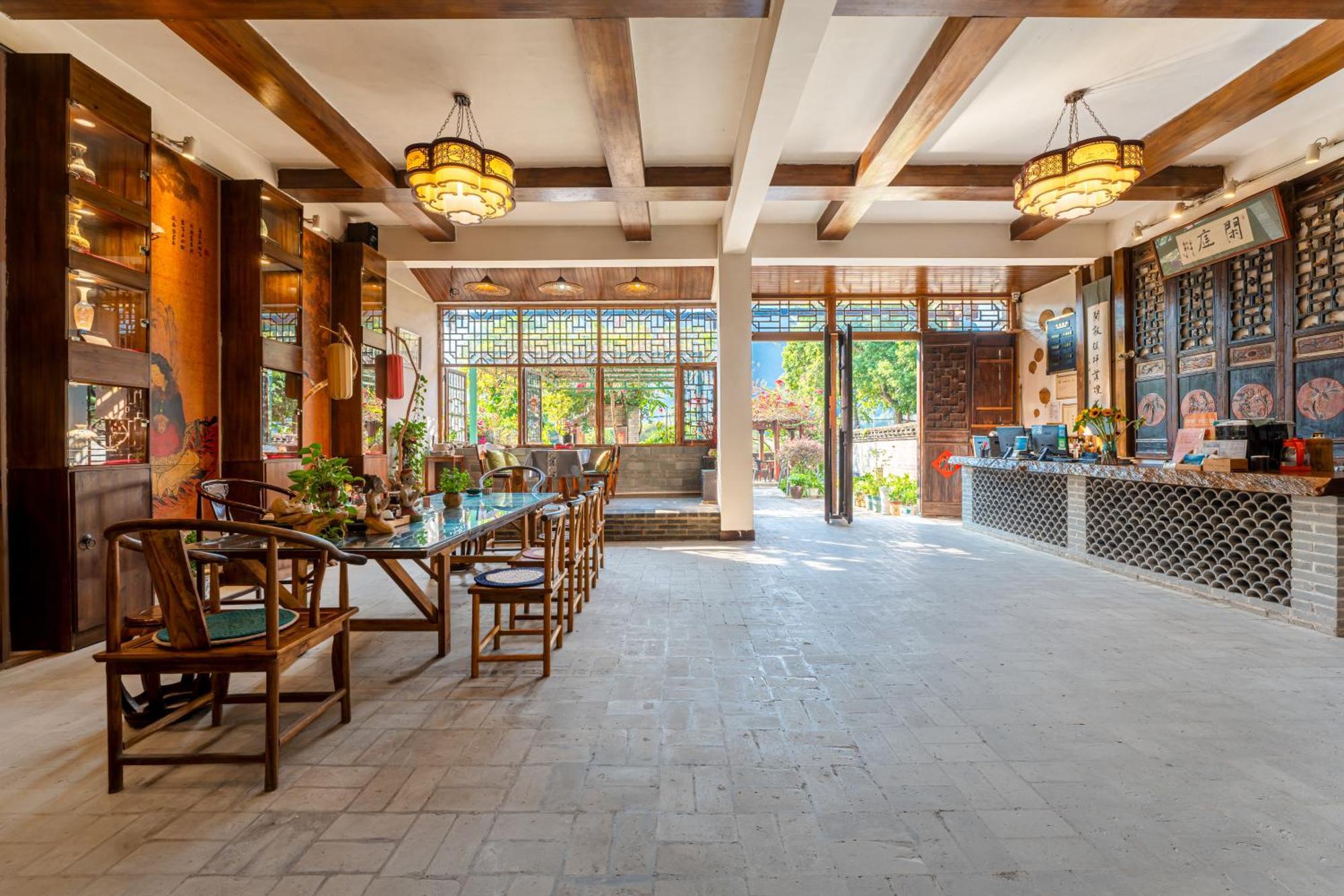 Leisure Courtyard Hotel Yangshuo-Free Shuttle Bus To Yangshuo Station Stay 2 Nights One Way Kültér fotó